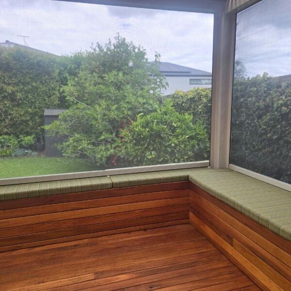 Glen Iris 3146 bench seat cushions